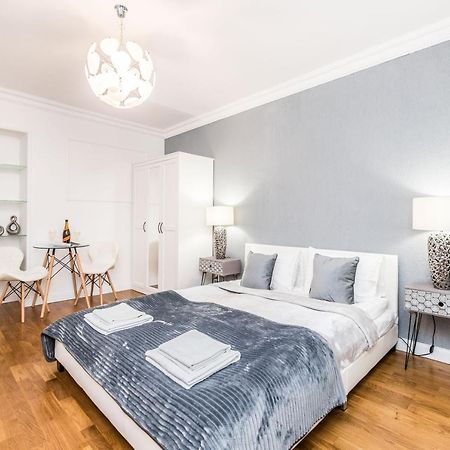 Rent Like Home - Przejscie Garncarskie 10 Wrocław Exteriör bild