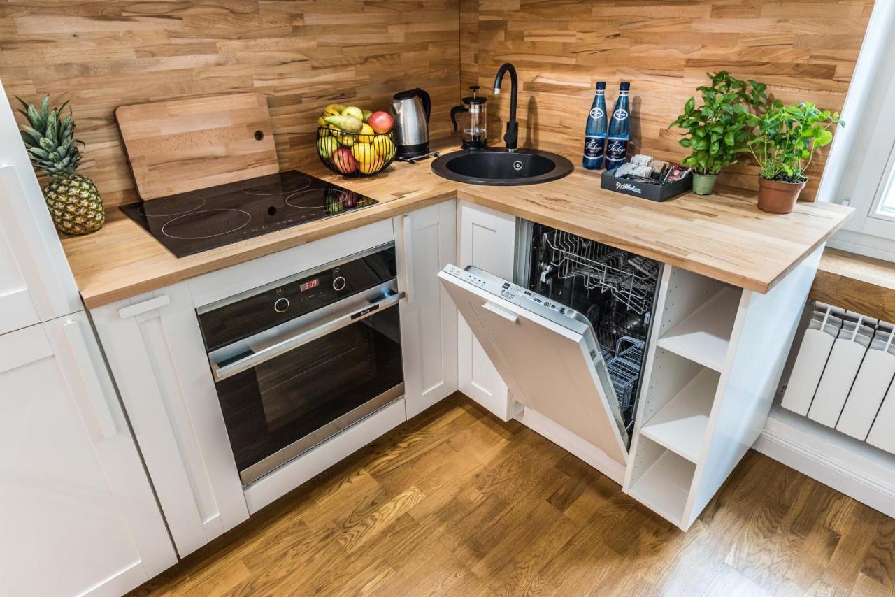 Rent Like Home - Przejscie Garncarskie 10 Wrocław Exteriör bild