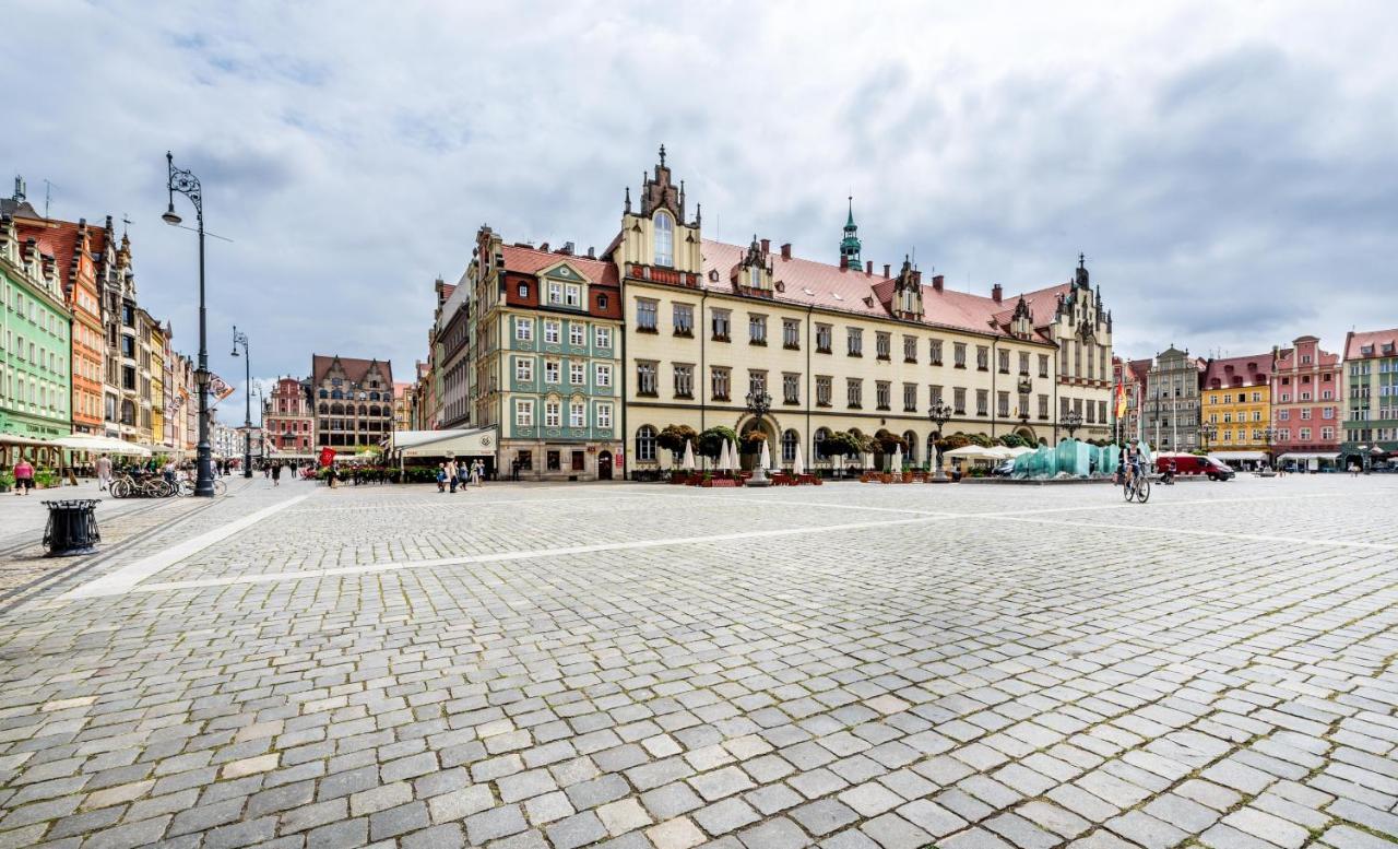 Rent Like Home - Przejscie Garncarskie 10 Wrocław Exteriör bild